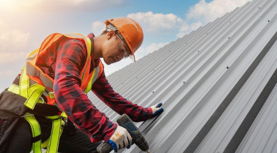 Expert top industrial roofings services in Griffithsville, WV